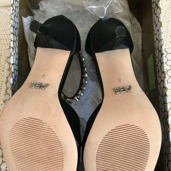 ABS Allen Schwartz - Black 8 Daelyn w/Rhinestones - Picture 4 of 7